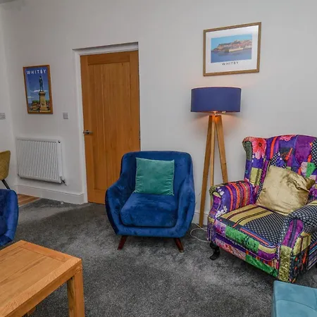 Routh Retreat * Whitby